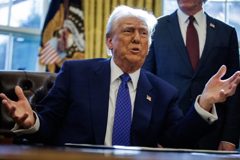 Autoridades mexicanas, petrificadas ante cárteles: Trump