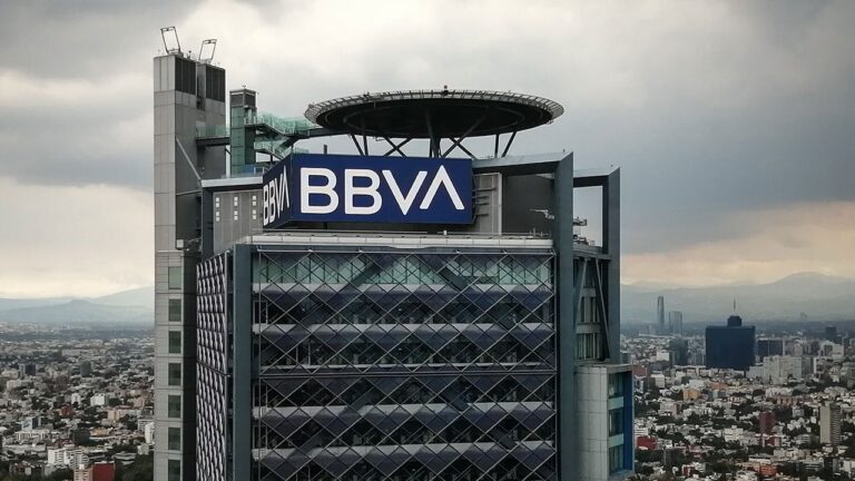 Preocupa perder grado de inversión: BBVA