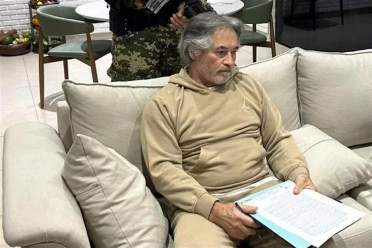 Líder de la barredora se resiste a la extradición