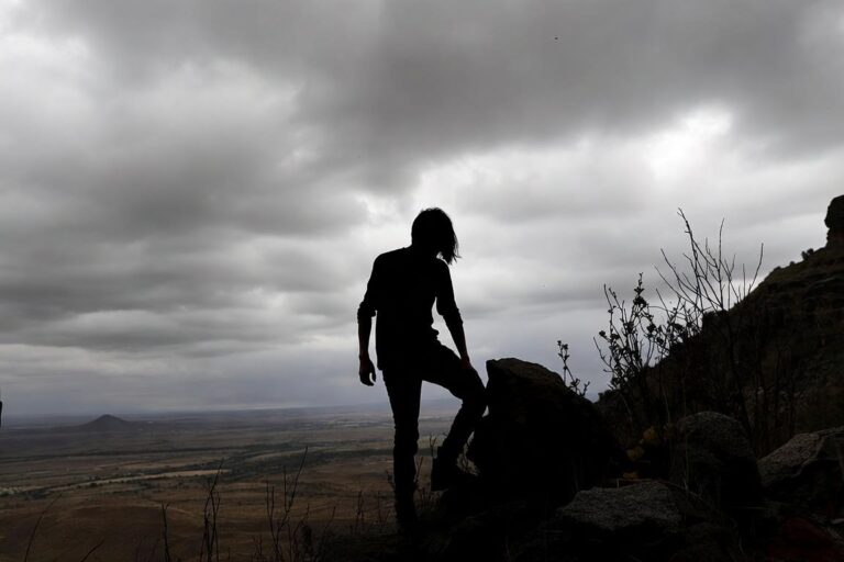 Incremento de suicidios en México: una tendencia sostenida que exige atención urgente